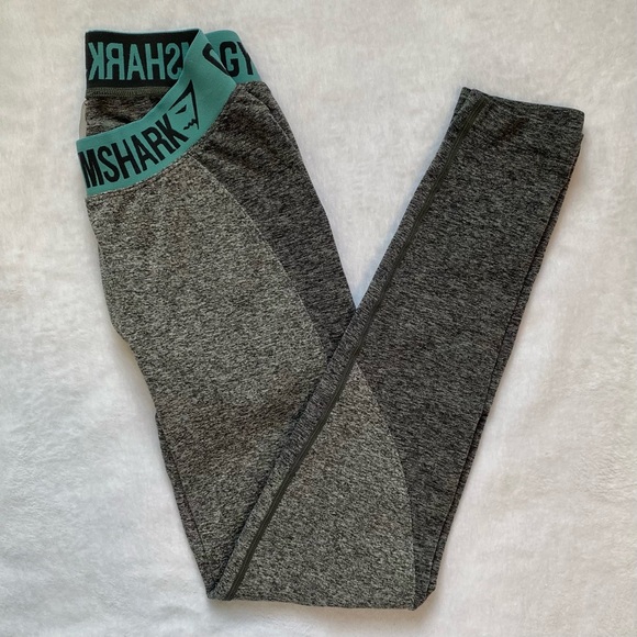 Gymshark Pants - Gymshark Flex Leggings EUC Size S Grey Turquoise